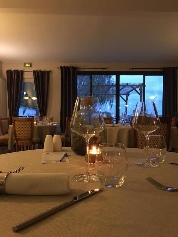 Le Cheval Blanc - Lac Du Der - Logis Hotel Giffaumont-Champaubert Zewnętrze zdjęcie